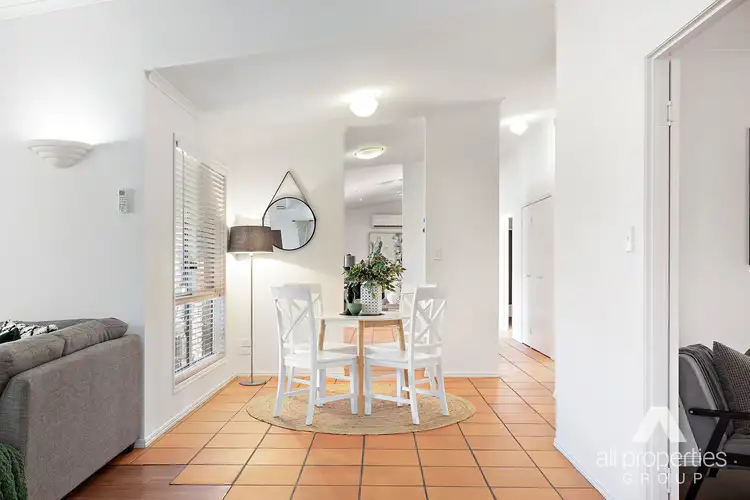 Fifth view of Homely house listing, 4 Frankenia Court, Regents Park QLD 4118