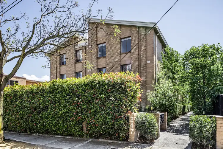 9/247 Riversdale Road, Hawthorn East VIC 3123