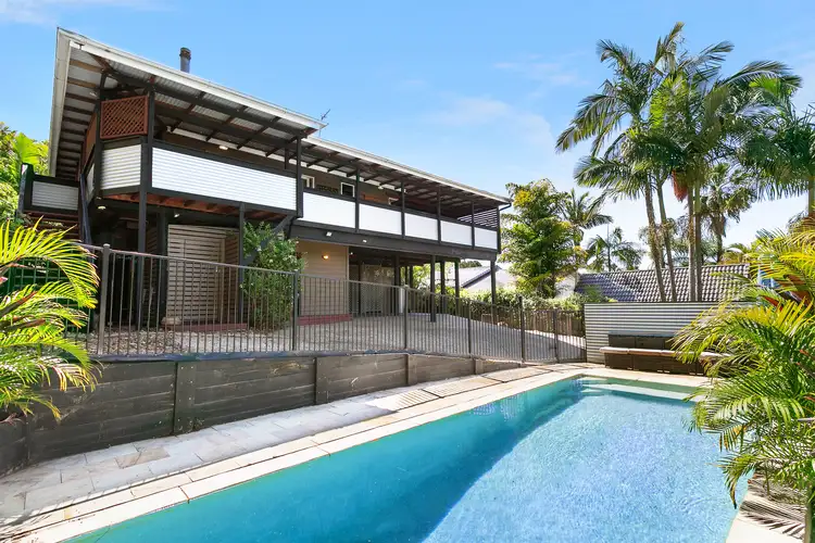 52 Murtha Drive, Elanora QLD 4221