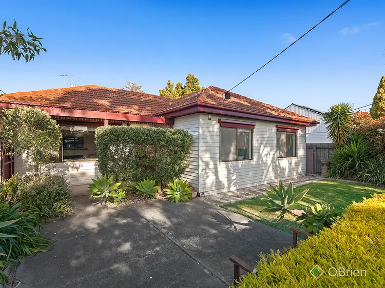 Main view of Homely house listing, 17 Scarlet Street, Mordialloc VIC 3195