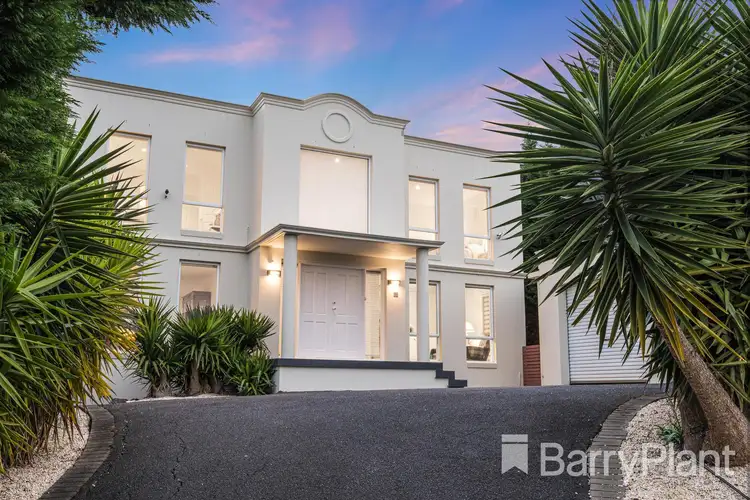 4 Victory Way, Highton VIC 3216