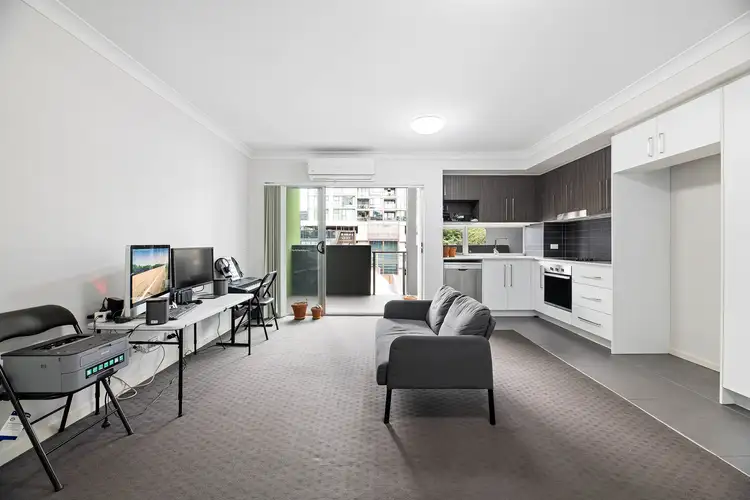 Third view of Homely unit listing, 209/6-8 Kyabra Street, Newstead QLD 4006