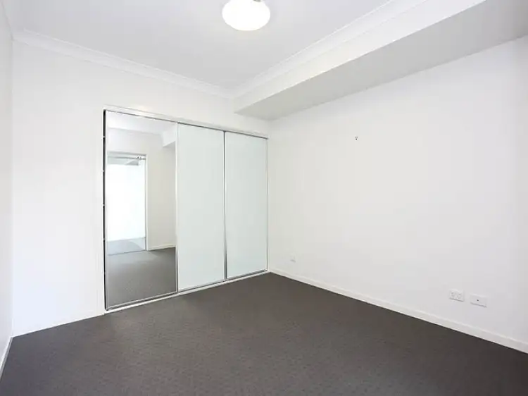 Fifth view of Homely unit listing, 209/6-8 Kyabra Street, Newstead QLD 4006