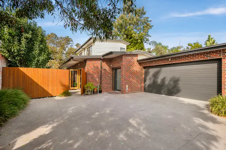 2/134 Middleborough Road, Blackburn South VIC 3130