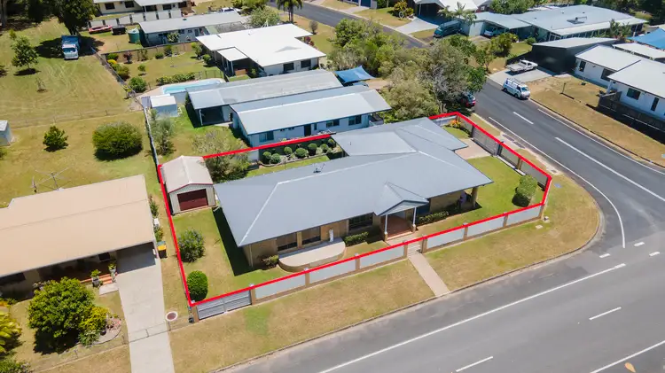 1 Augustus Street, Mooroobool QLD 4870