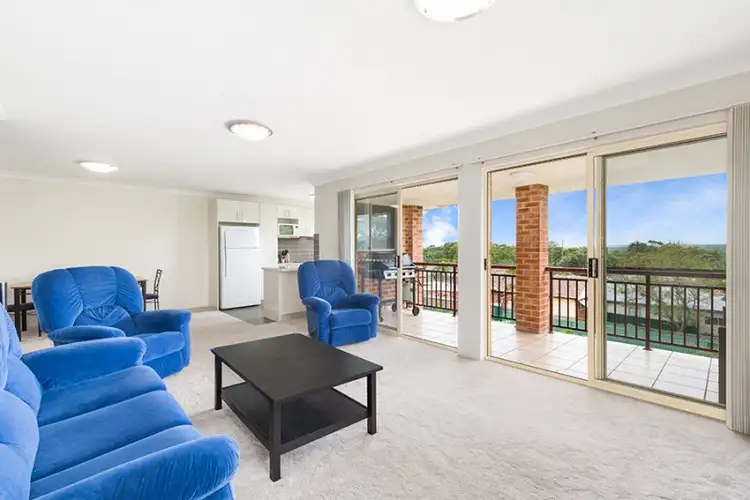 Main view of Homely unit listing, 12/76 Auburn Street, Sutherland NSW 2232