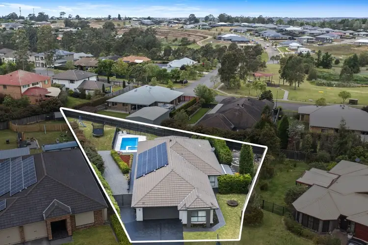 7 Galeff Place, Bolwarra Heights NSW 2320