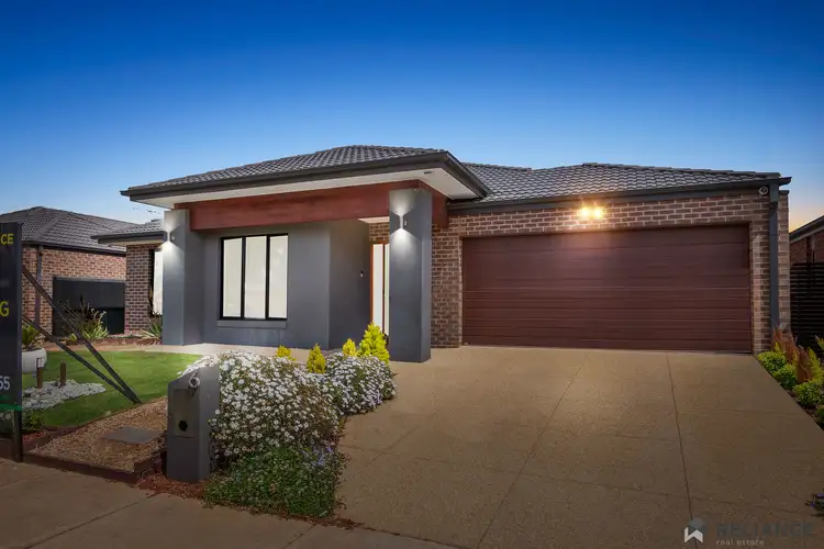 6 Nore Crescent, Weir Views VIC 3338