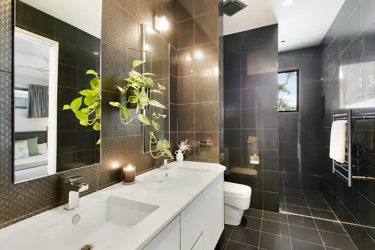 Sixth view of Homely semi-detached listing, 1/20 Nobby Parade, Miami QLD 4220