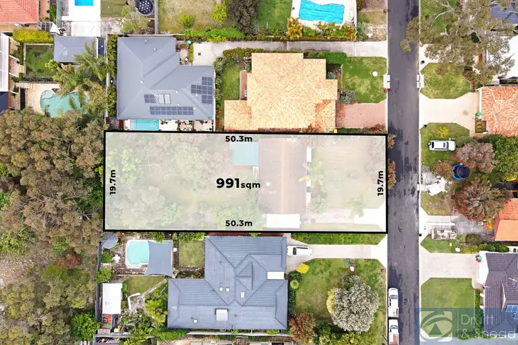 10 Mitcham Street, Wembley Downs WA 6019