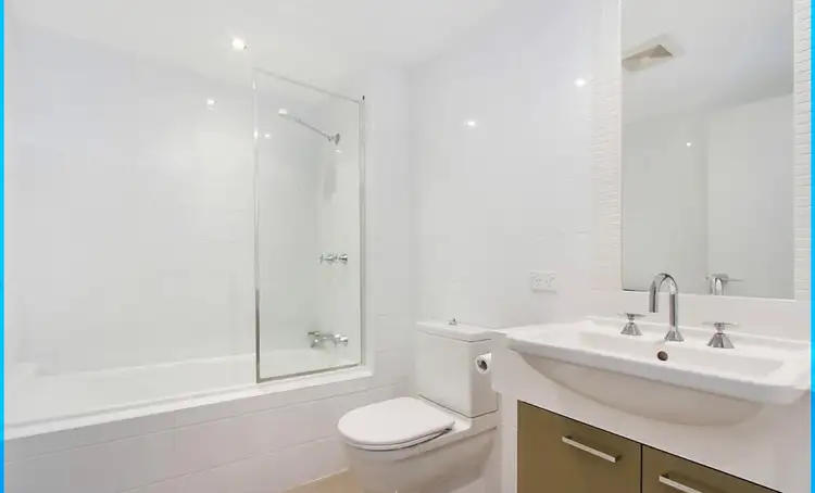 Sixth view of Homely apartment listing, 5/5 London Circuit, City ACT 2601