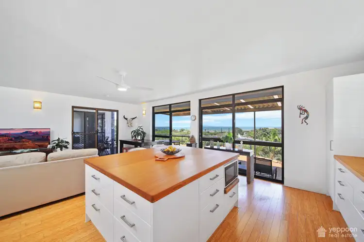 21-23 Seaview Road, Yeppoon QLD 4703