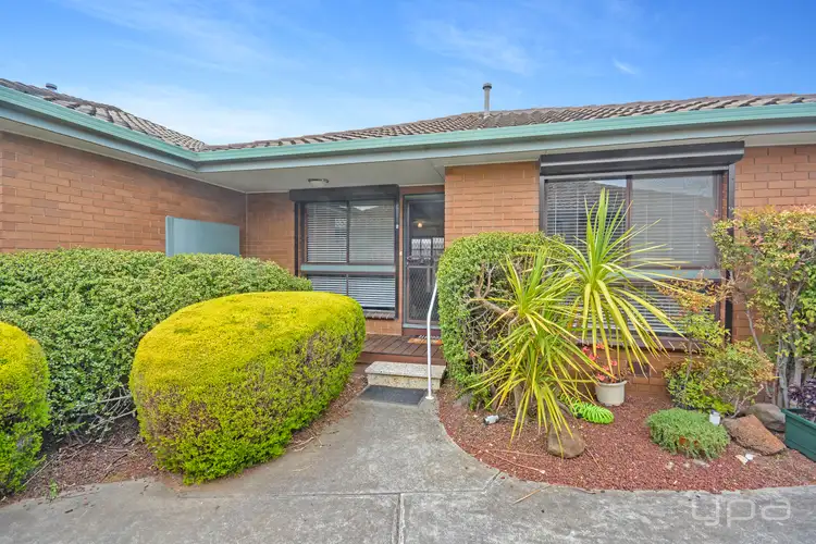 2/11 Rainsford Street, Werribee VIC 3030