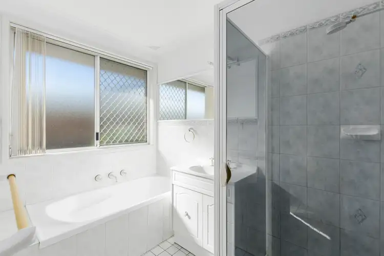 Sixth view of Homely house listing, 4 Woodridge Road, Horsley NSW 2530