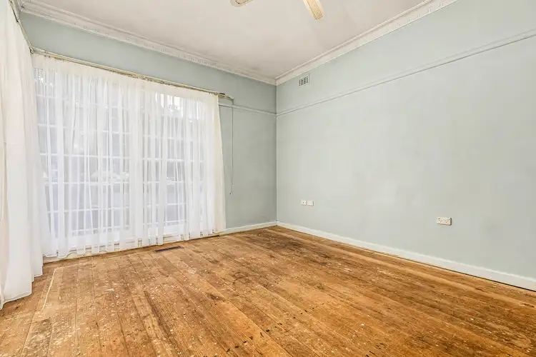 Fifth view of Homely house listing, 14 Parkstone Avenue, Pascoe Vale South VIC 3044
