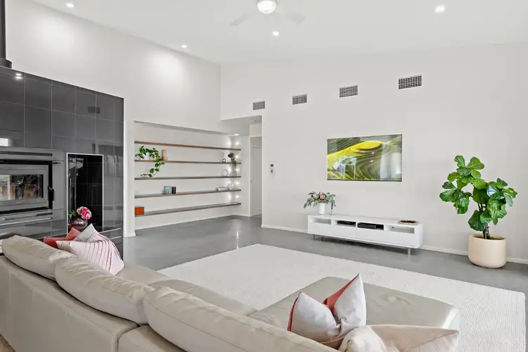 Sixth view of Homely house listing, 10 St Ives Court, Mount Lofty QLD 4350