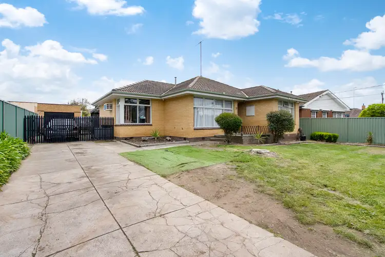 Main view of Homely house listing, 19 Oxford Street, Wendouree VIC 3355