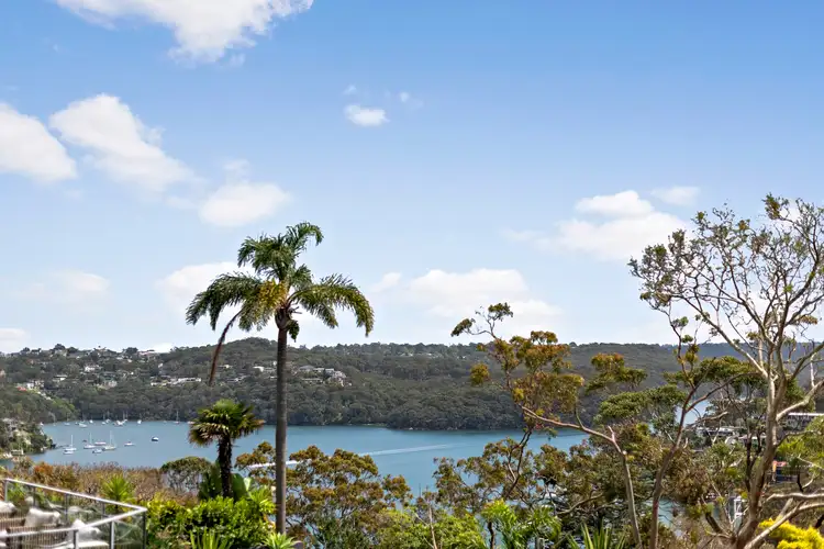 15 Princes Promenade, Seaforth NSW 2092