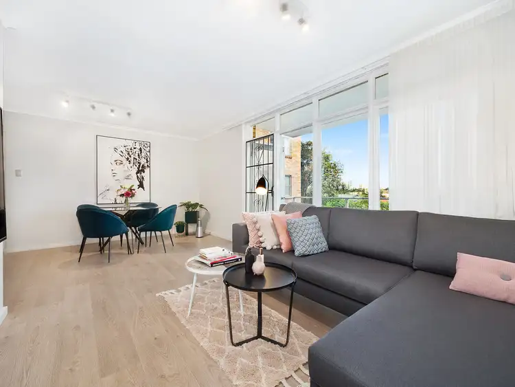 Second view of Homely unit listing, 3/9 Ellalong Road, Cremorne NSW 2090