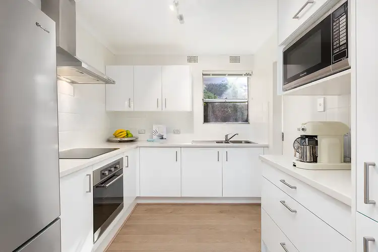 Fifth view of Homely unit listing, 3/9 Ellalong Road, Cremorne NSW 2090