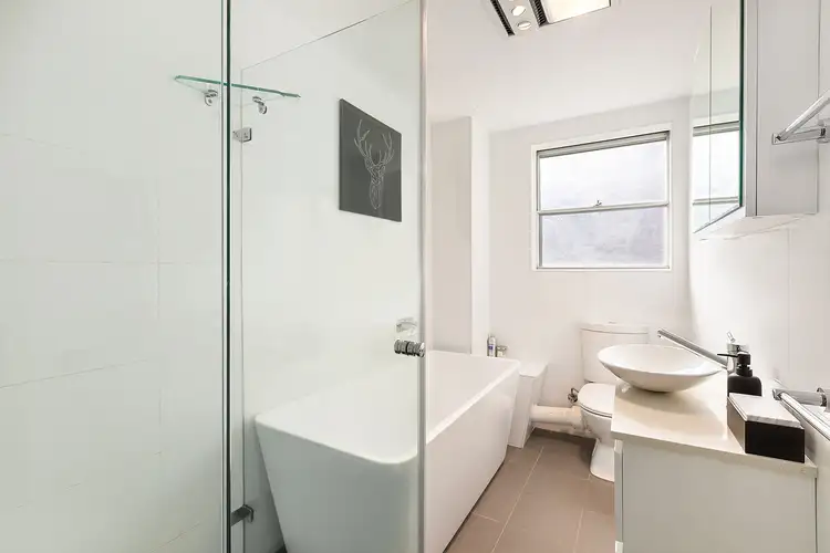 Sixth view of Homely unit listing, 3/9 Ellalong Road, Cremorne NSW 2090