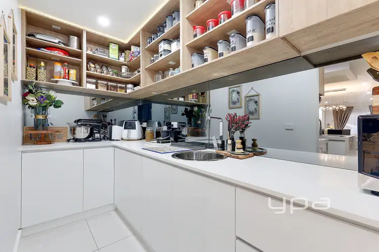 Fifth view of Homely house listing, 28 Milford Court, Meadow Heights VIC 3048