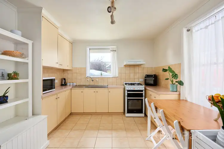 Fifth view of Homely house listing, 3 Welwyn Court, Keysborough VIC 3173