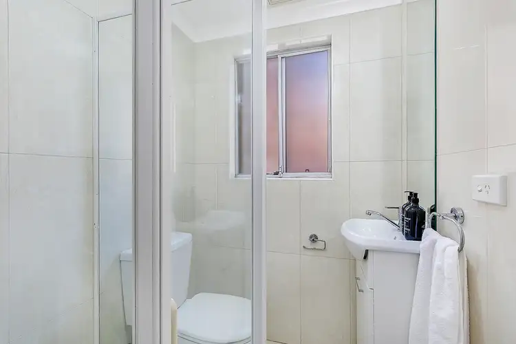 Fifth view of Homely unit listing, 4/45 Meadow Crescent, Meadowbank NSW 2114
