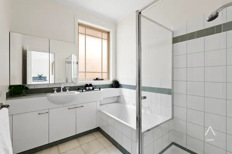Sixth view of Homely unit listing, 2/4 Wolsley Street, Bentleigh VIC 3204