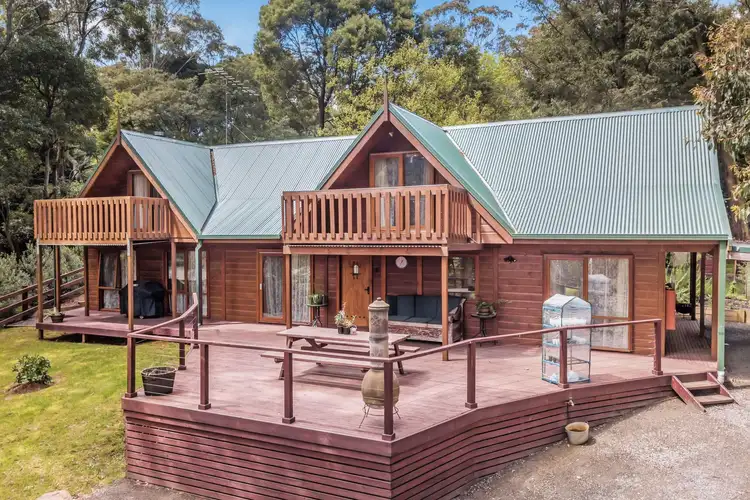 Fifth view of Homely house listing, 10 Rayner Court, Blackwood VIC 3458