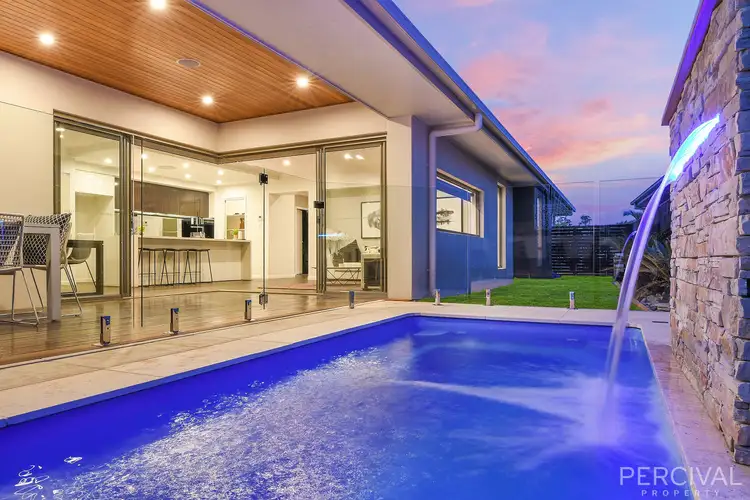 24 Sovereign Drive, Thrumster NSW 2444
