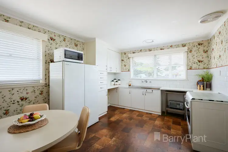 Fourth view of Homely house listing, 2 Hatfield Court, Keysborough VIC 3173