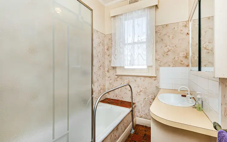 Sixth view of Homely house listing, 22 Spring Gully Road, Quarry Hill VIC 3550