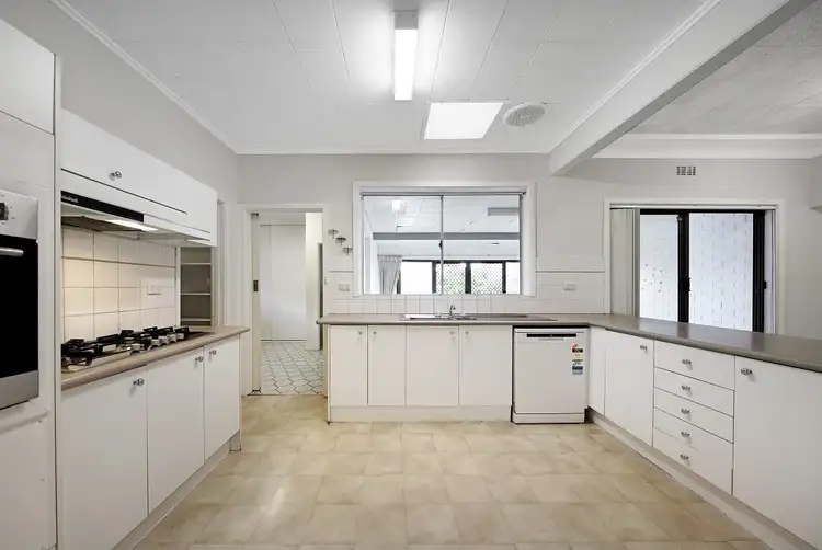 Fourth view of Homely house listing, 90 Brooks Street, Bentleigh East VIC 3165