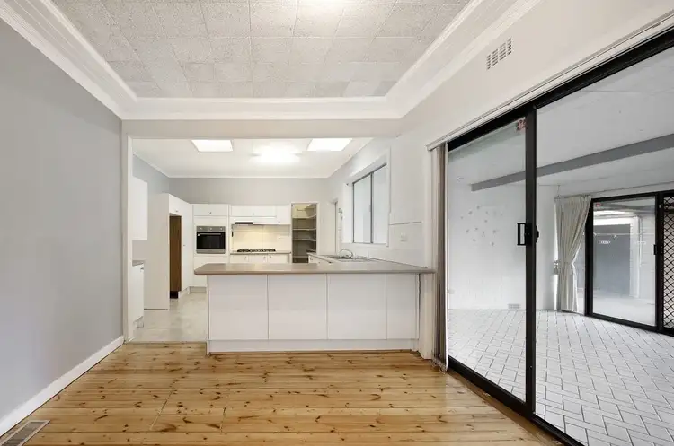 Sixth view of Homely house listing, 90 Brooks Street, Bentleigh East VIC 3165