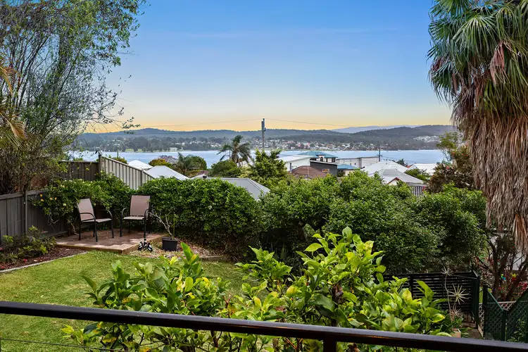 11 Parkstone Close, Speers Point NSW 2284