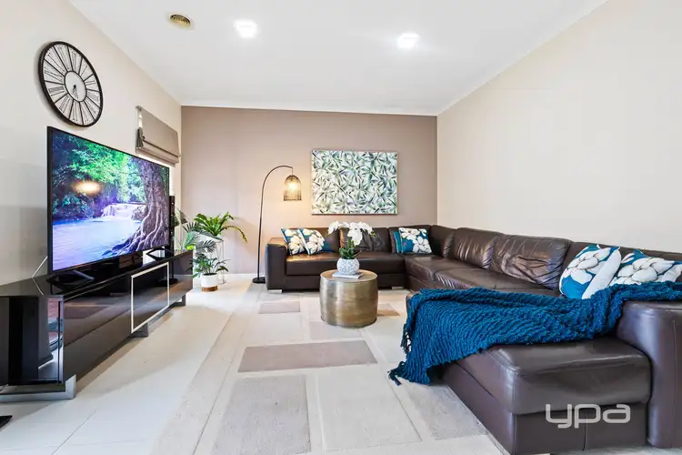 Fifth view of Homely house listing, 18 Burke Road, Burnside Heights VIC 3023