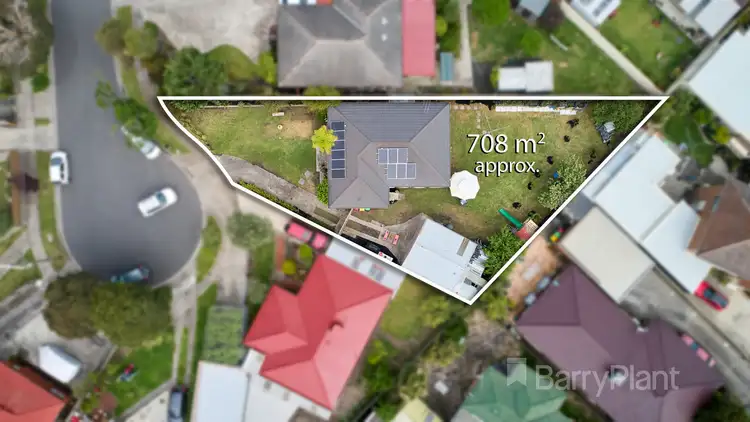 Second view of Homely house listing, 8 Wagga Court, Keysborough VIC 3173