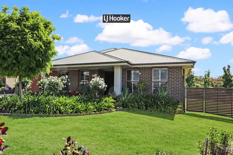 19 Sunnyside Place, Inverell NSW 2360