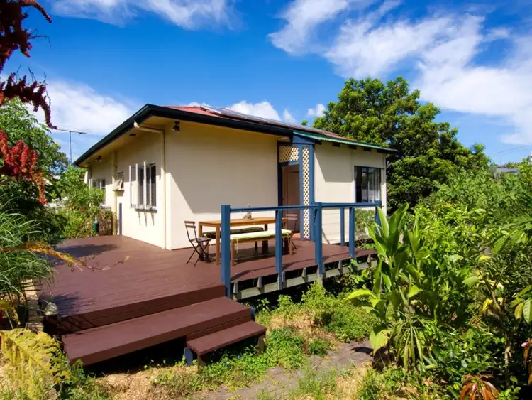 Second view of Homely house listing, 2 Broadway Street, Red Hill QLD 4059