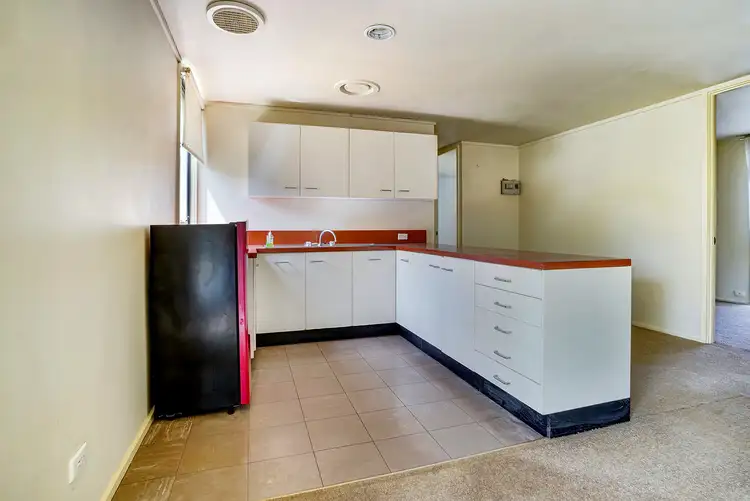 Sixth view of Homely house listing, 7 Kenley Court, Meadow Heights VIC 3048