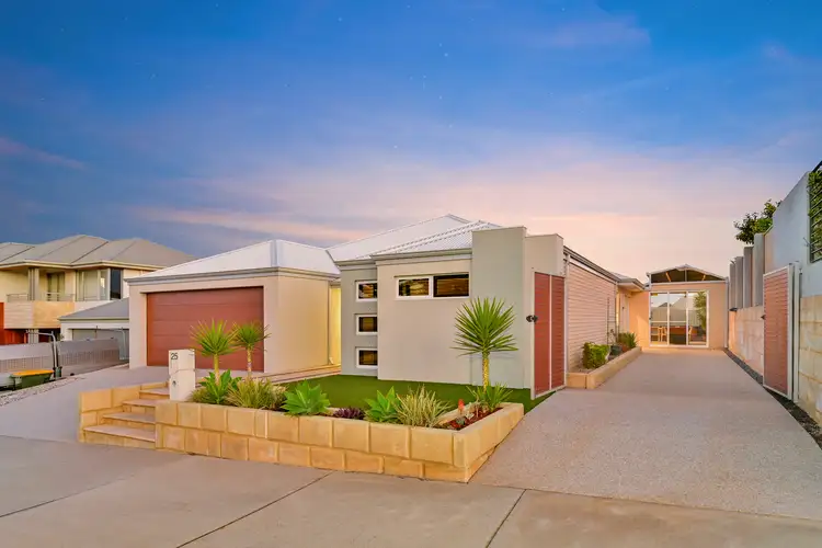 25 Jindalee Boulevard, Jindalee WA 6036