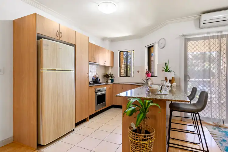 2/28 Newman Street, Merrylands NSW 2160