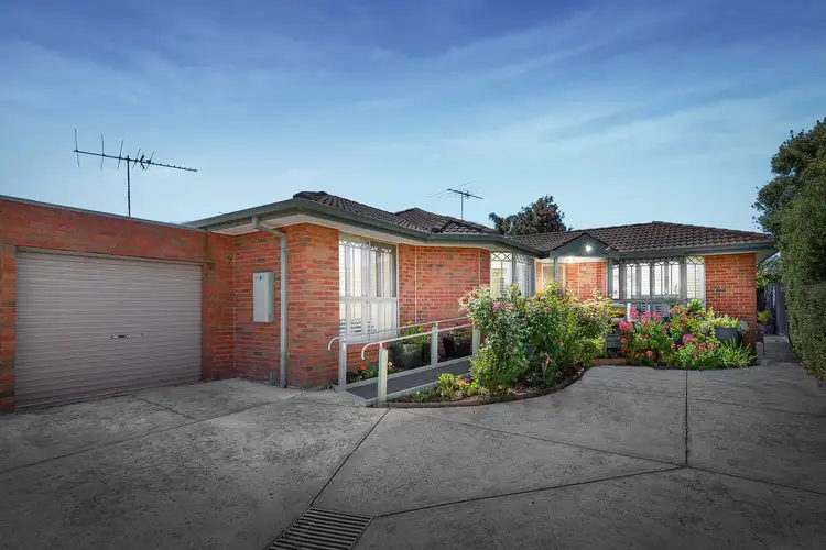 74b Cooper Street, Essendon VIC 3040