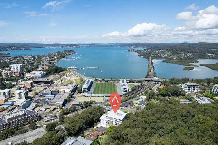 303/8 Kendall Street, Gosford NSW 2250