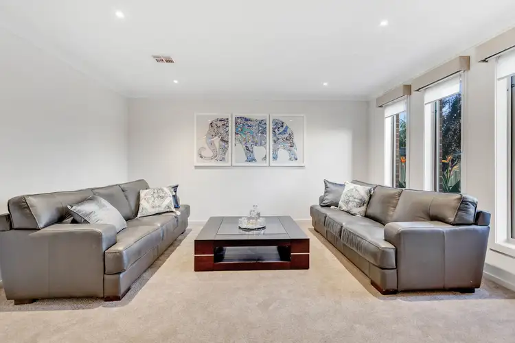 Fifth view of Homely house listing, 18 Stag Close, Cranbourne East VIC 3977