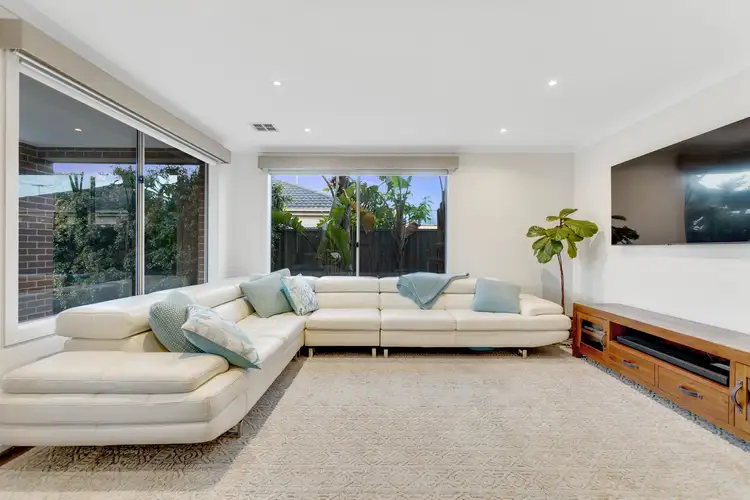 Sixth view of Homely house listing, 18 Stag Close, Cranbourne East VIC 3977