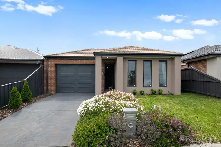 5 Bronte Street, Cranbourne West VIC 3977