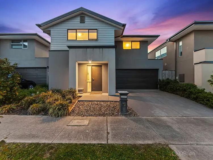 15 Wilmington Avenue, Cranbourne West VIC 3977