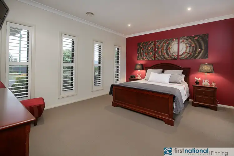 Seventh view of Homely house listing, 2 Hilda Way, Cranbourne VIC 3977